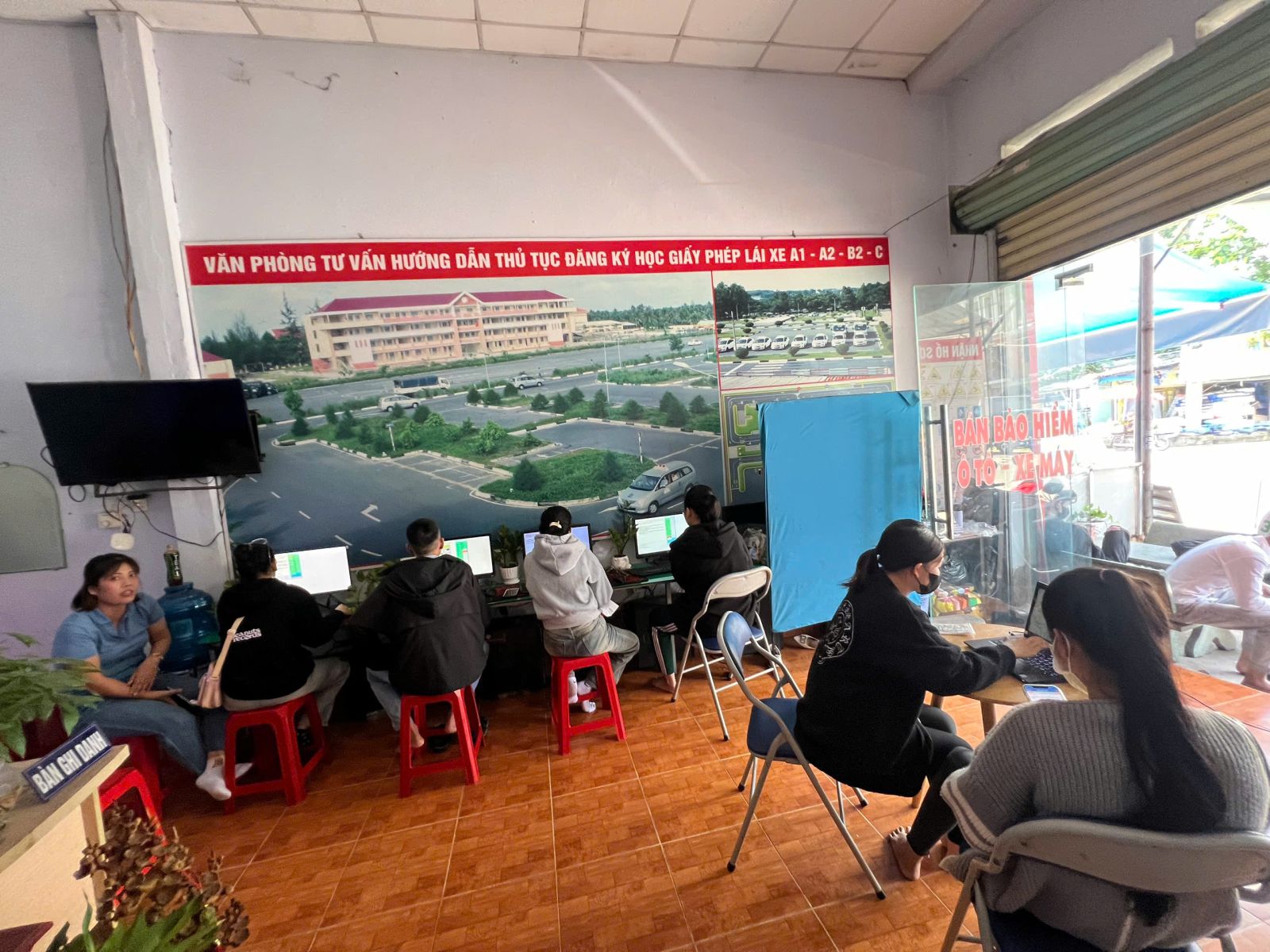 đào tạo lái xe tại dĩ an